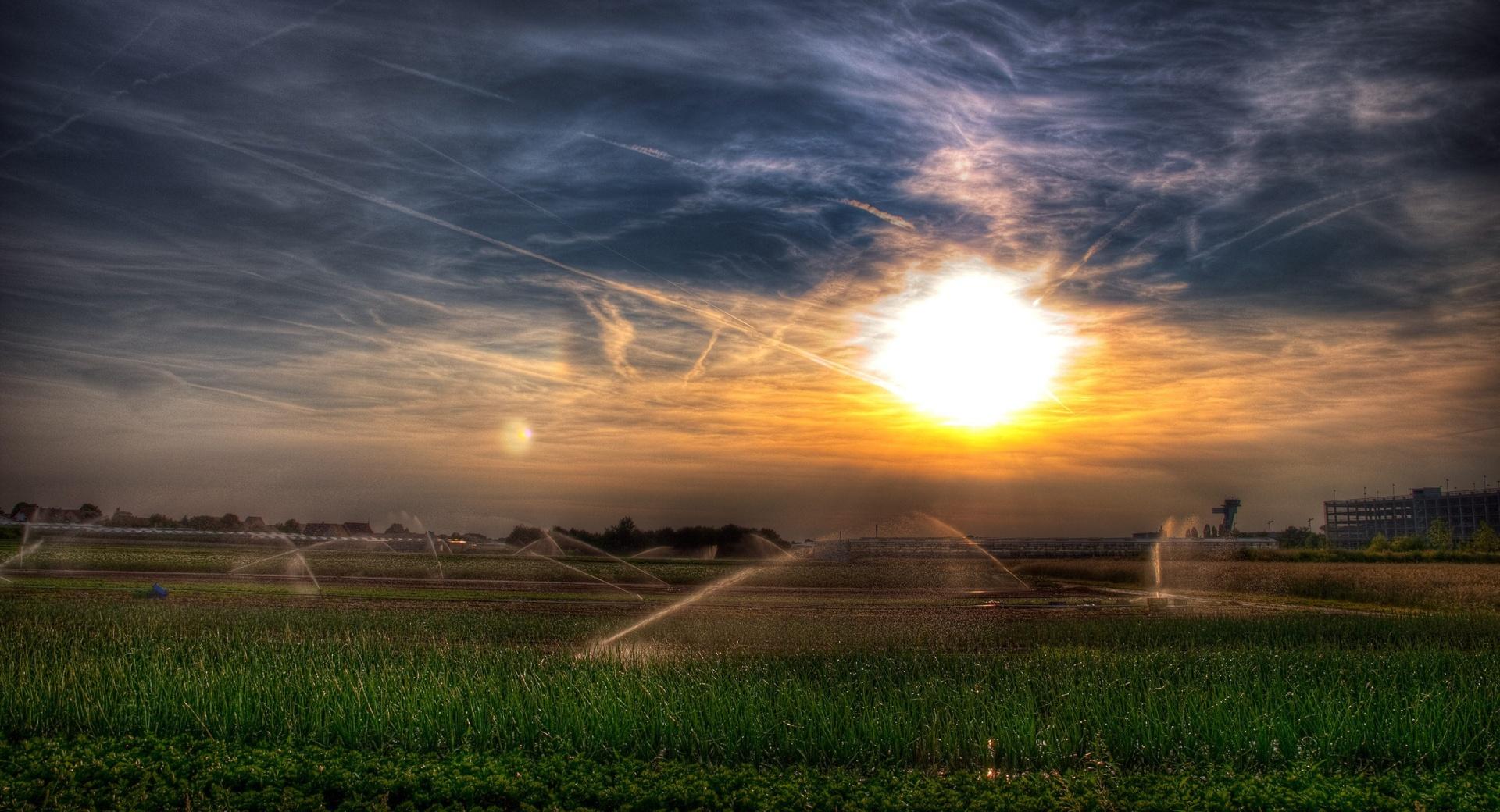 Irrigation at 1152 x 864 size wallpapers HD quality