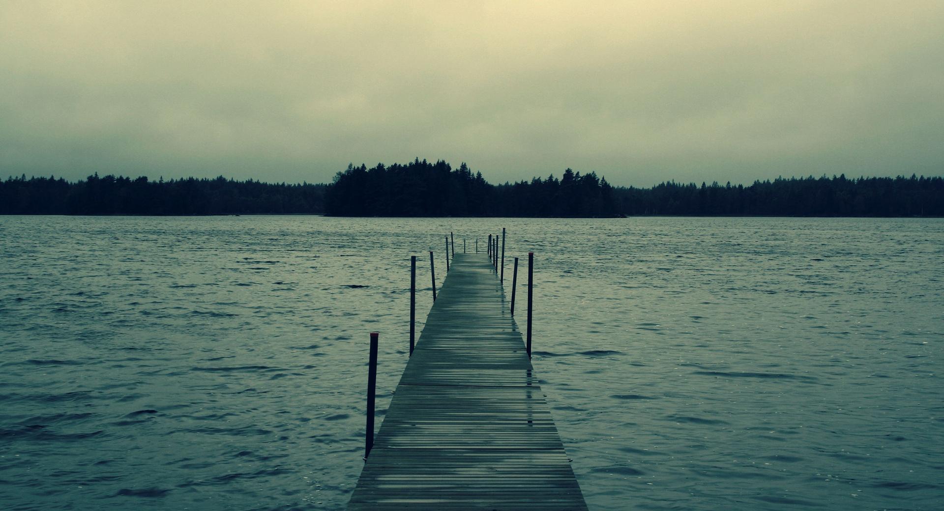 Long Jetty at 640 x 1136 iPhone 5 size wallpapers HD quality