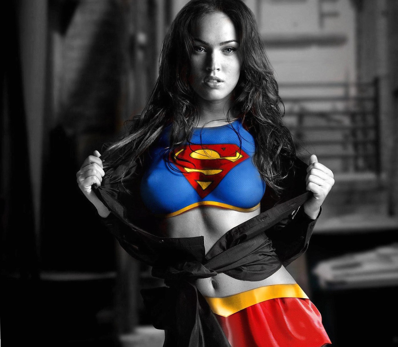 Megan Fox HD at 640 x 960 iPhone 4 size wallpapers HD quality