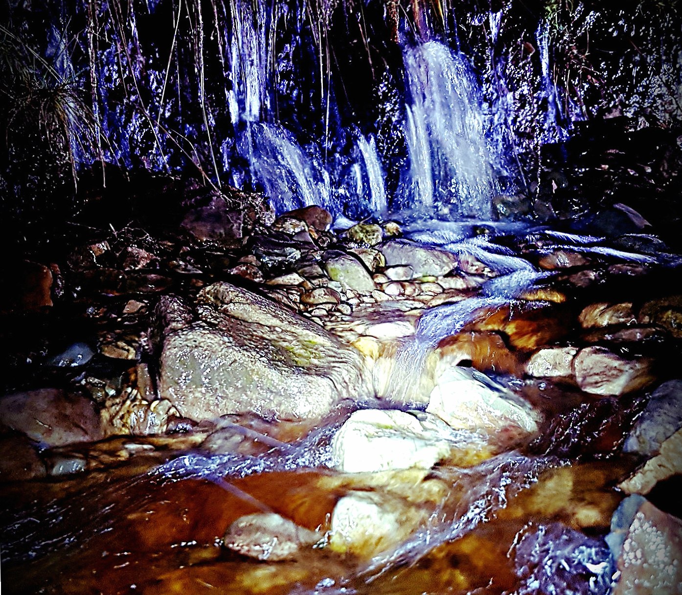 Midnight waterfall at 640 x 960 iPhone 4 size wallpapers HD quality