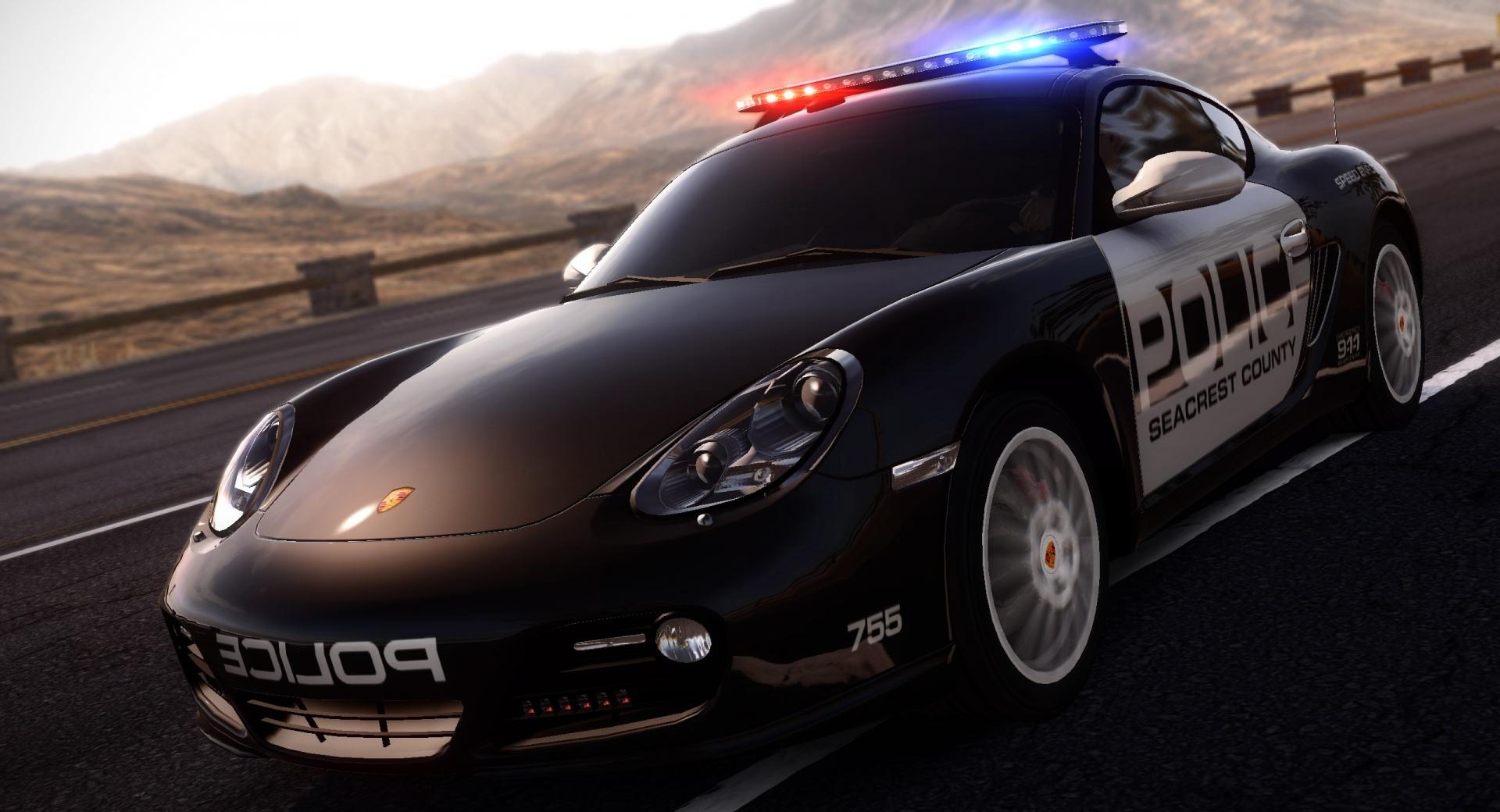 Need For Speed Hot Pursuit Porsche Police Car at 2048 x 2048 iPad size wallpapers HD quality