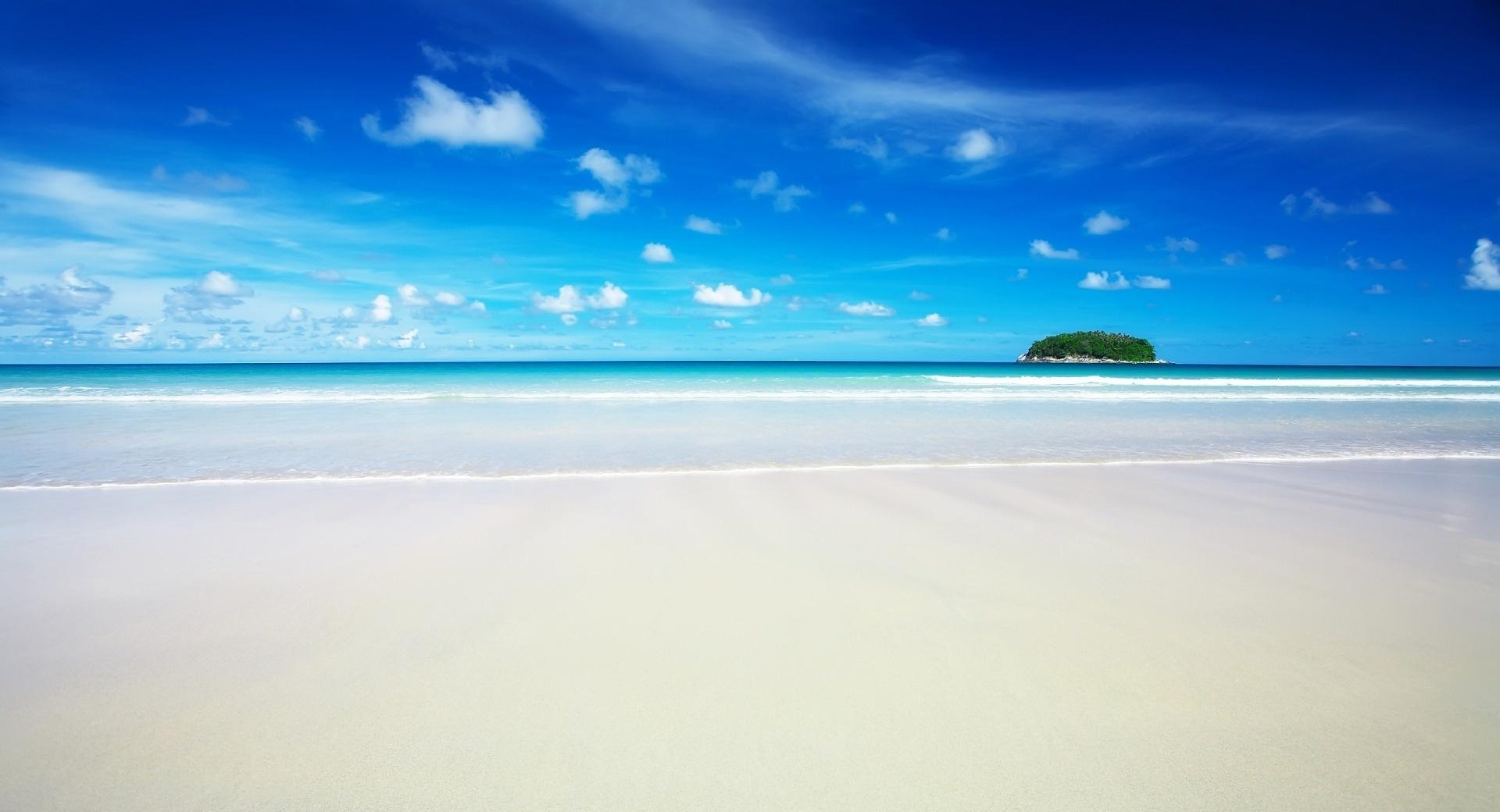 Paradise Beach at 320 x 480 iPhone size wallpapers HD quality
