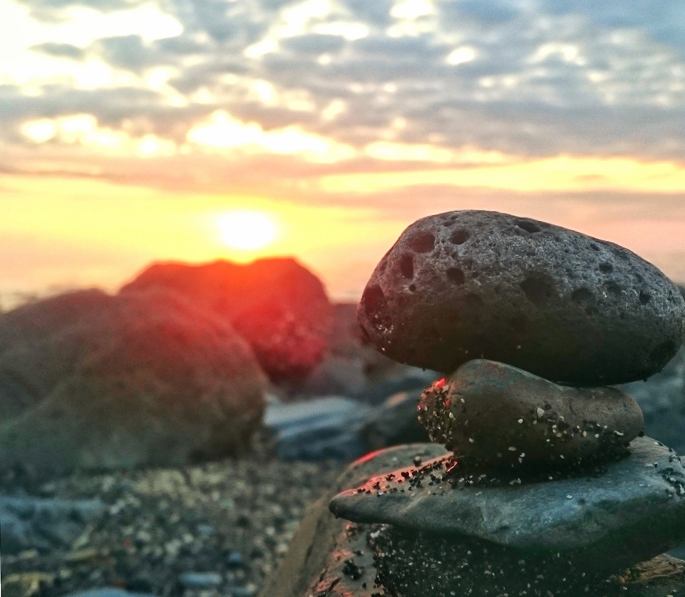 Sunset Stone at 320 x 480 iPhone size wallpapers HD quality