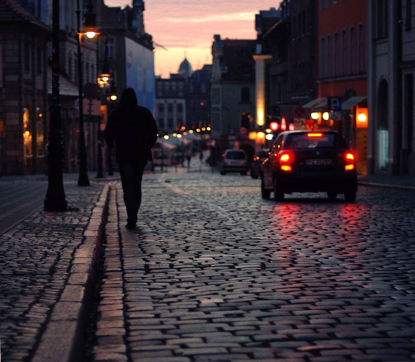 Walking Road at 750 x 1334 iPhone 6 size wallpapers HD quality