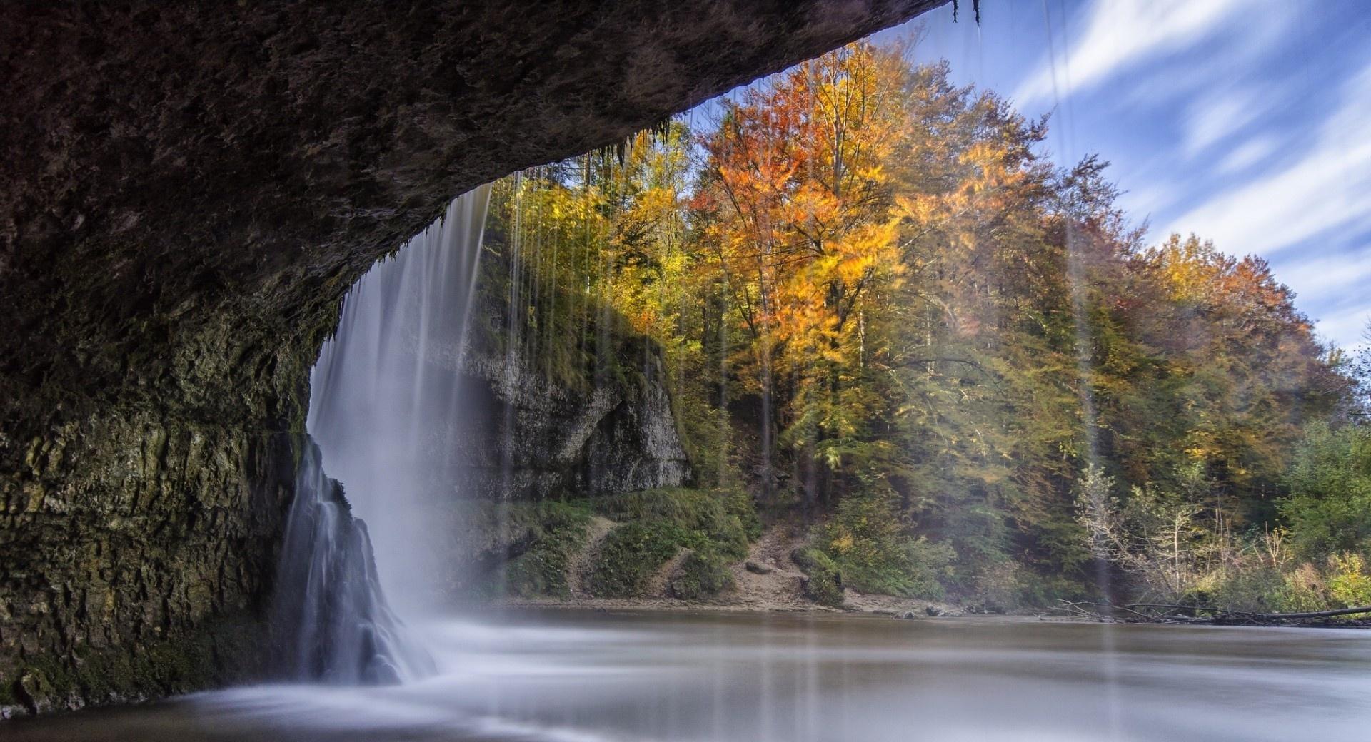 Waterfall Over Cave Autumn at 2048 x 2048 iPad size wallpapers HD quality