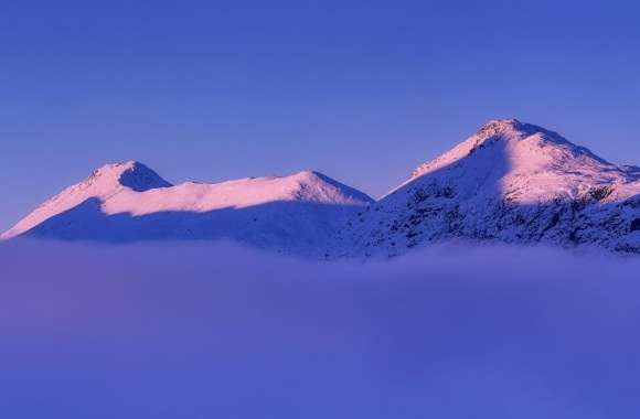 Snowy Mountain, Winter Mist