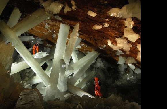 The giant crystal cave naica mexico