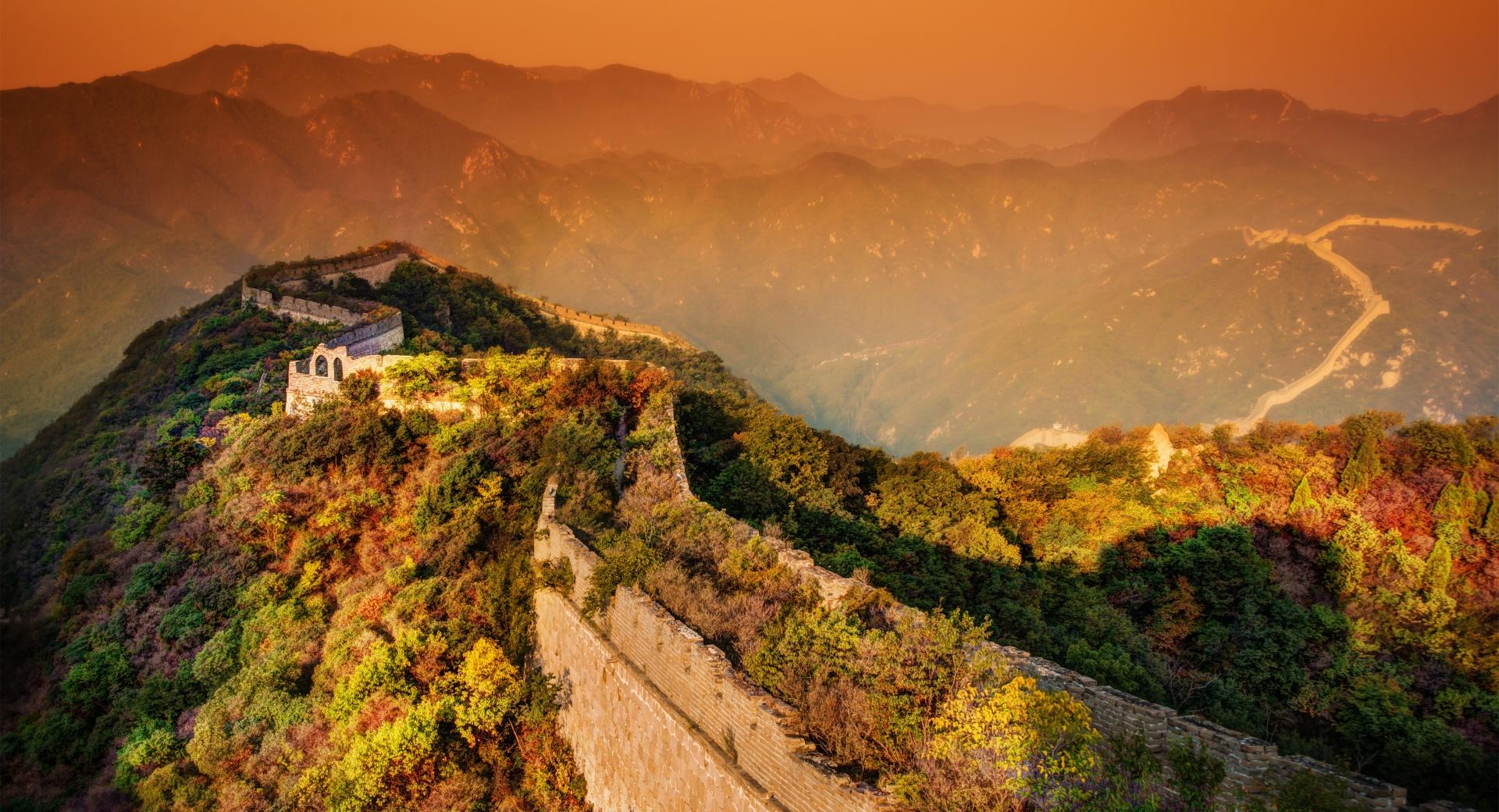 A moody evening at the Great Wall wallpapers HD quality