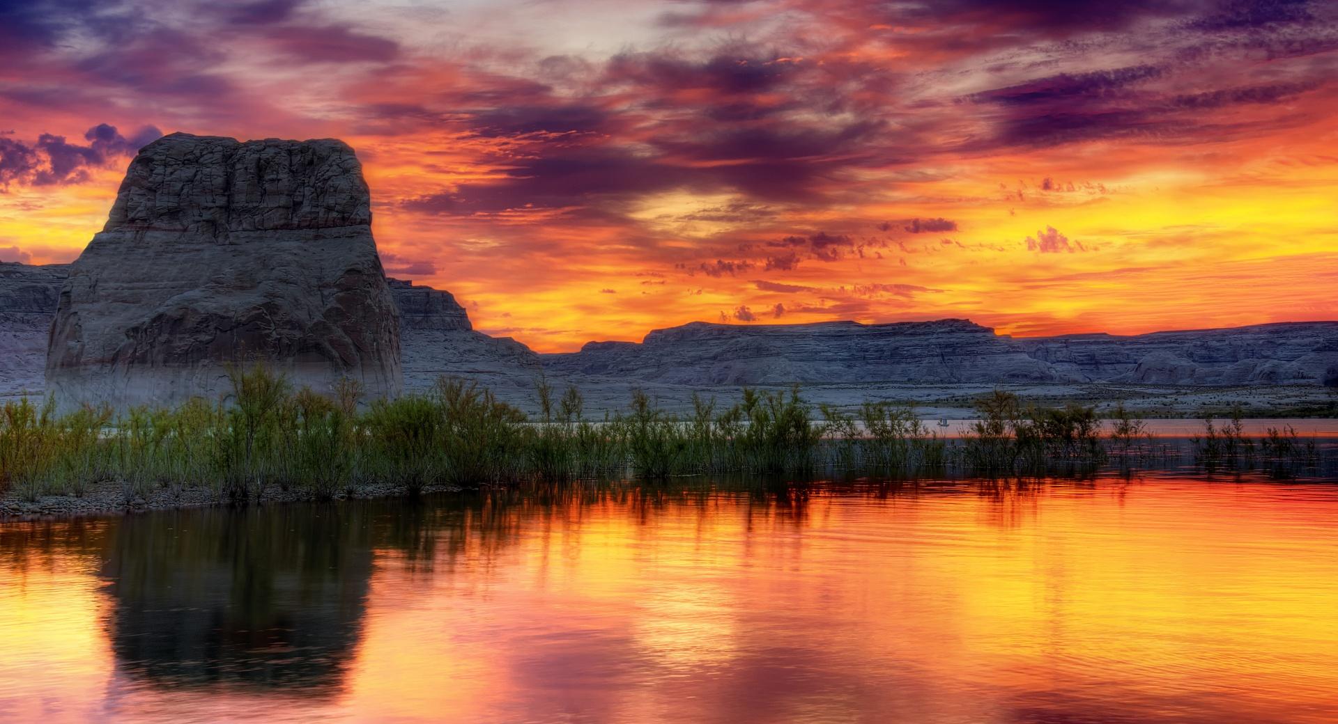 Arizona Lake at 1024 x 1024 iPad size wallpapers HD quality