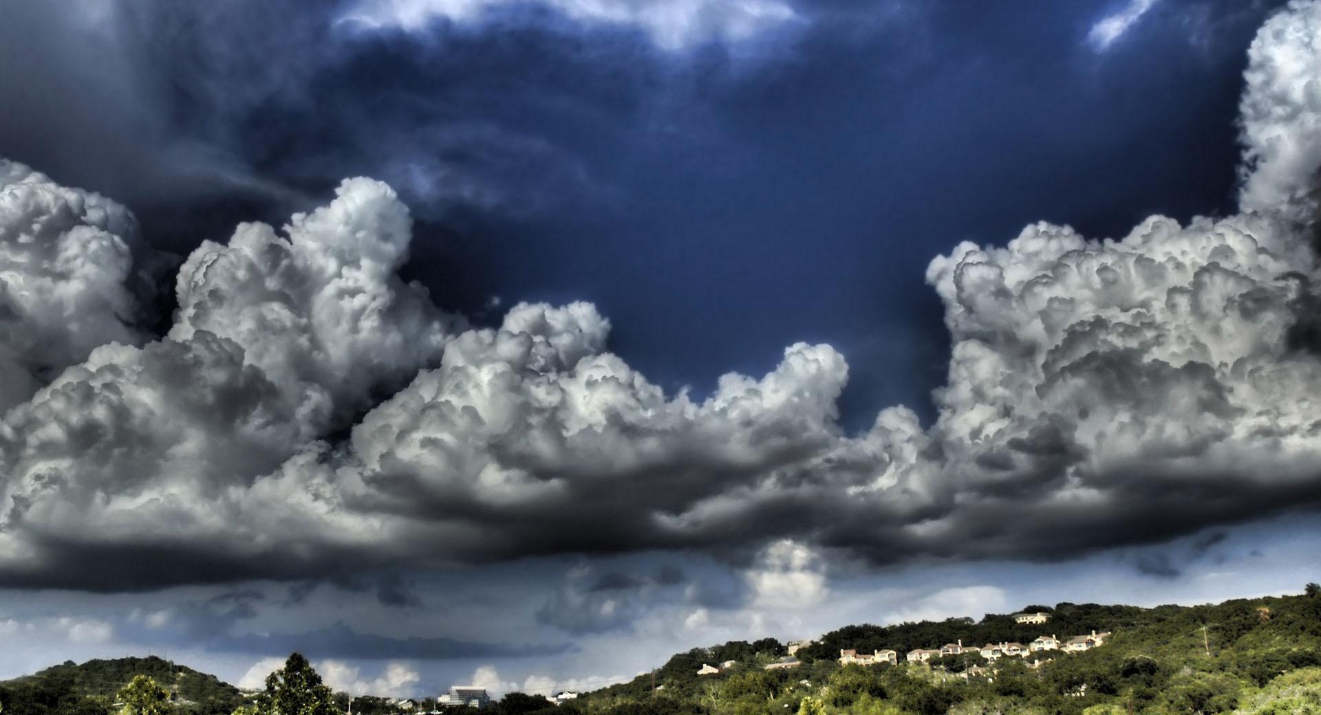 Cloudy Sky HDR at 1152 x 864 size wallpapers HD quality