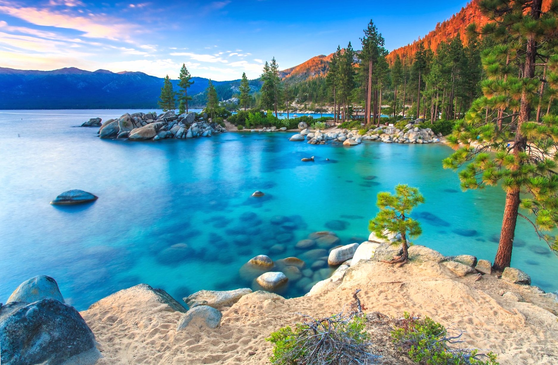 Lake Tahoe at 1280 x 960 size wallpapers HD quality
