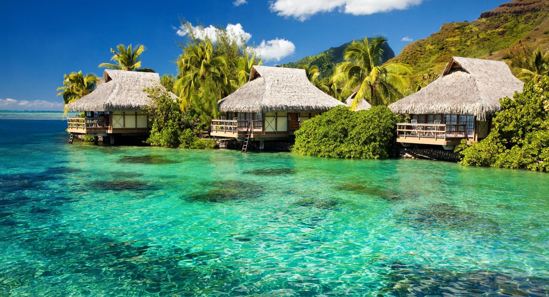 Overwater Bungalows at 750 x 1334 iPhone 6 size wallpapers HD quality