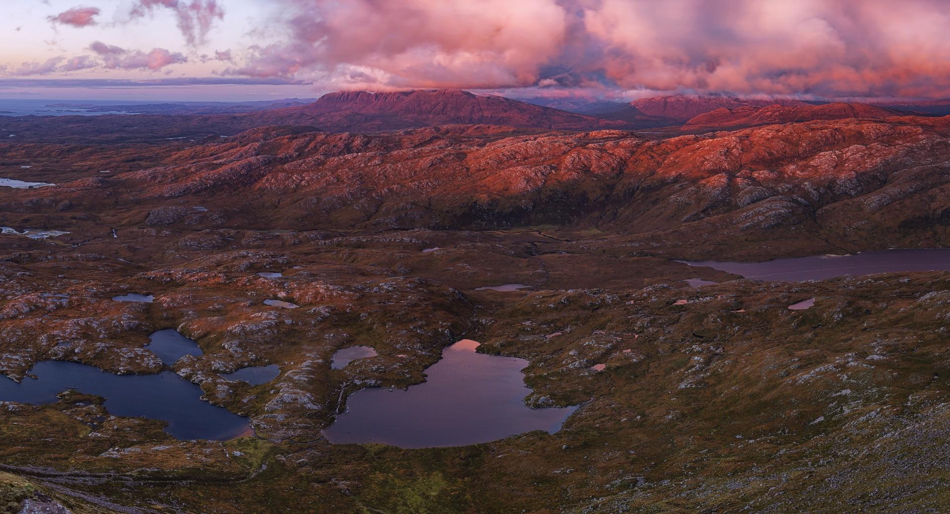 Panoramic View Scotland Highlands at 1600 x 1200 size wallpapers HD quality