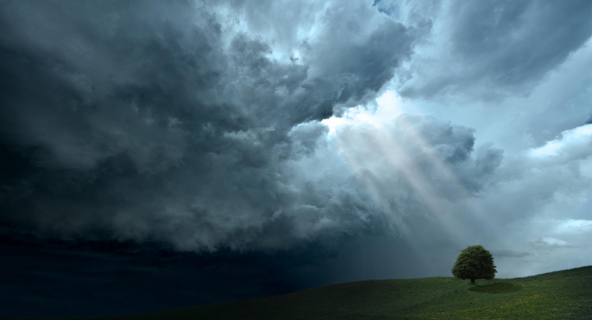 Storm Cloud Sun Rays wallpapers HD quality
