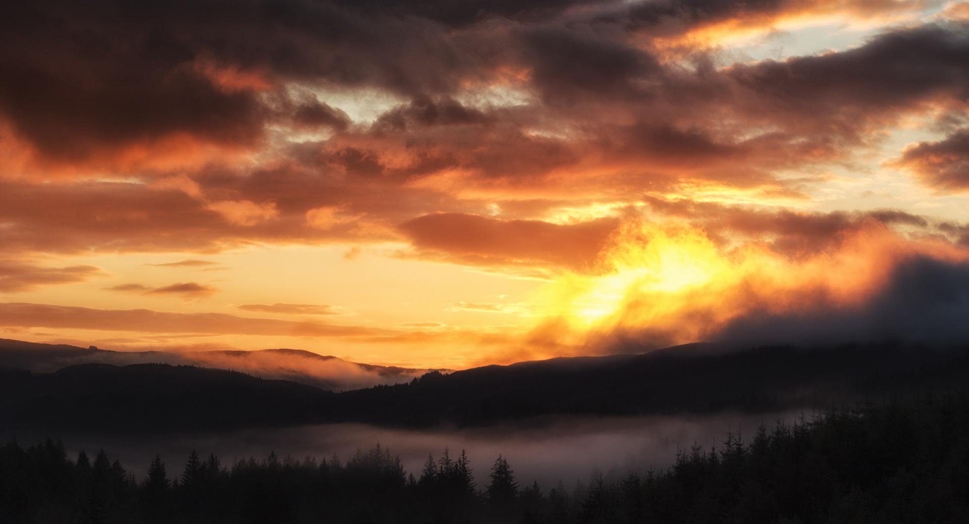 Sunrise over the Trossachs wallpapers HD quality