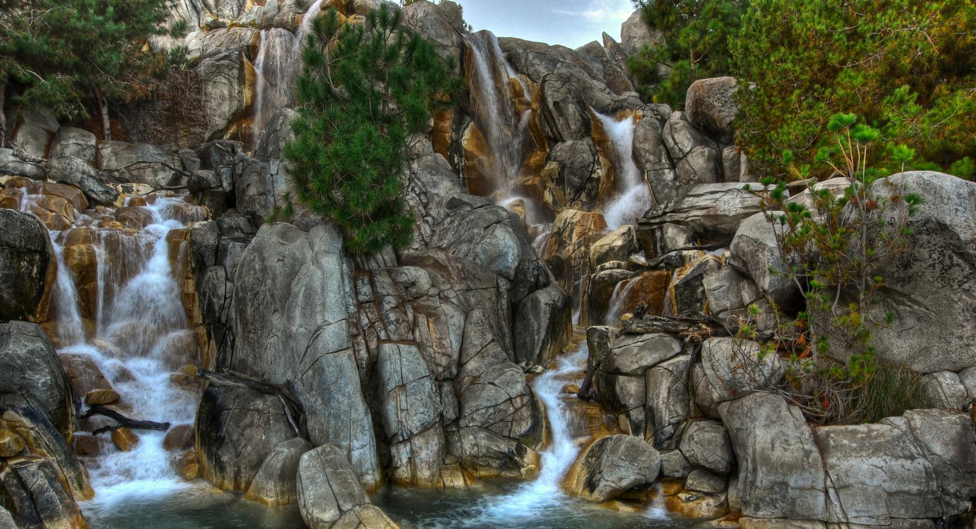 Waterfall HDR at 640 x 1136 iPhone 5 size wallpapers HD quality