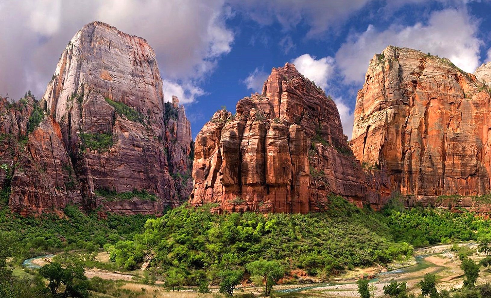 Zion National Park at 320 x 480 iPhone size wallpapers HD quality