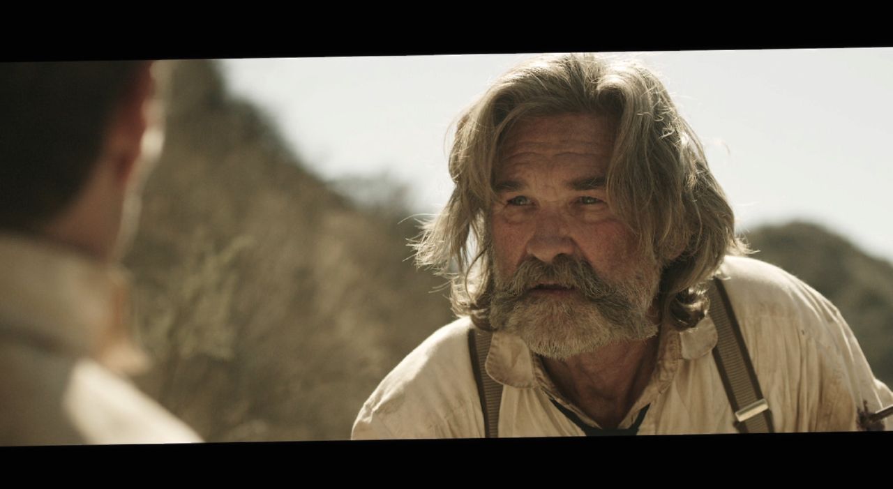 Bone Tomahawk at 640 x 960 iPhone 4 size wallpapers HD quality