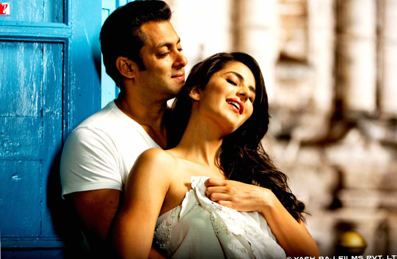 Ek Tha Tiger at 320 x 480 iPhone size wallpapers HD quality