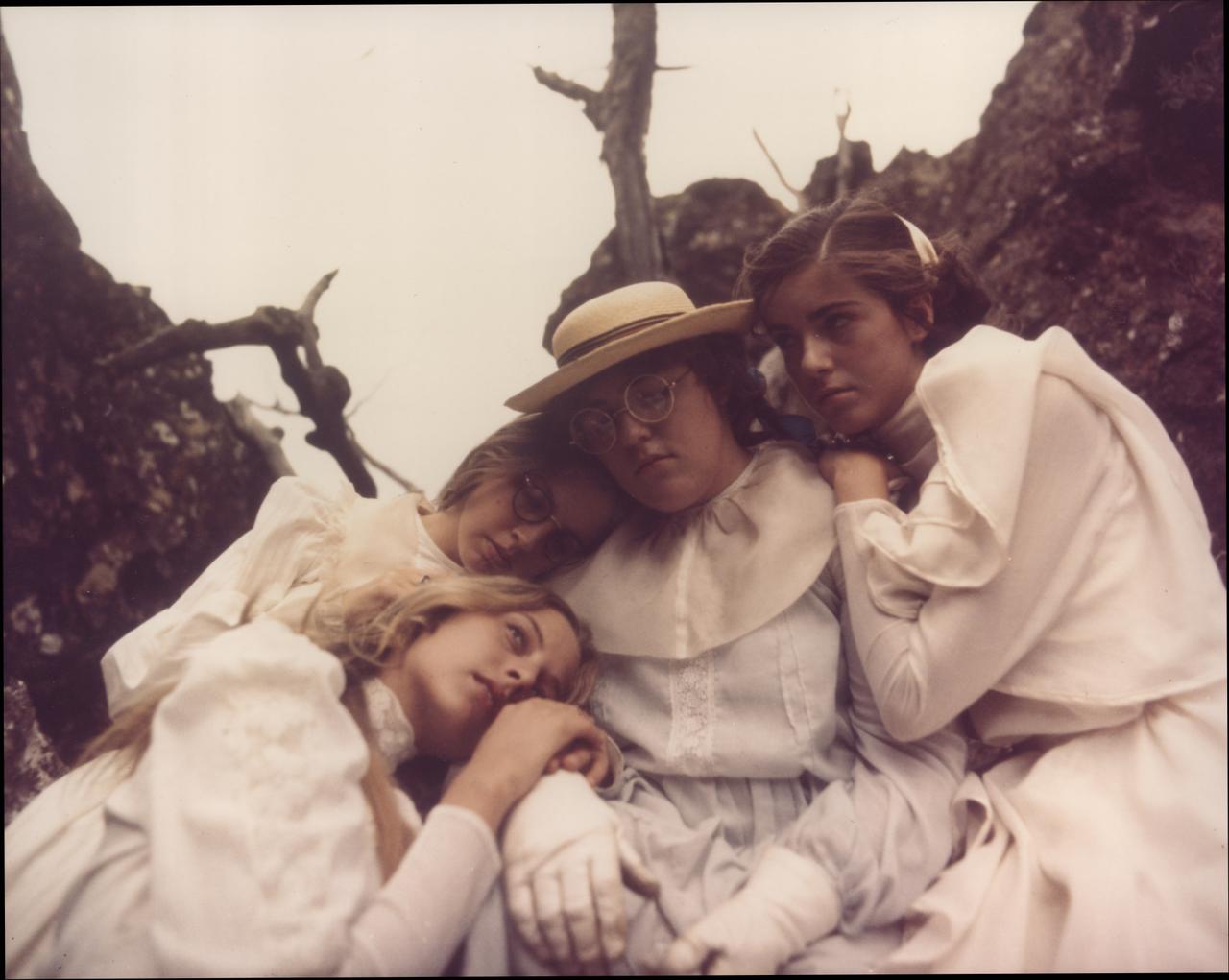 Picnic at Hanging Rock at 640 x 960 iPhone 4 size wallpapers HD quality
