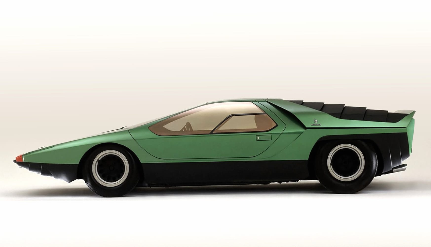 Alfa Romeo Carabo at 320 x 480 iPhone size wallpapers HD quality