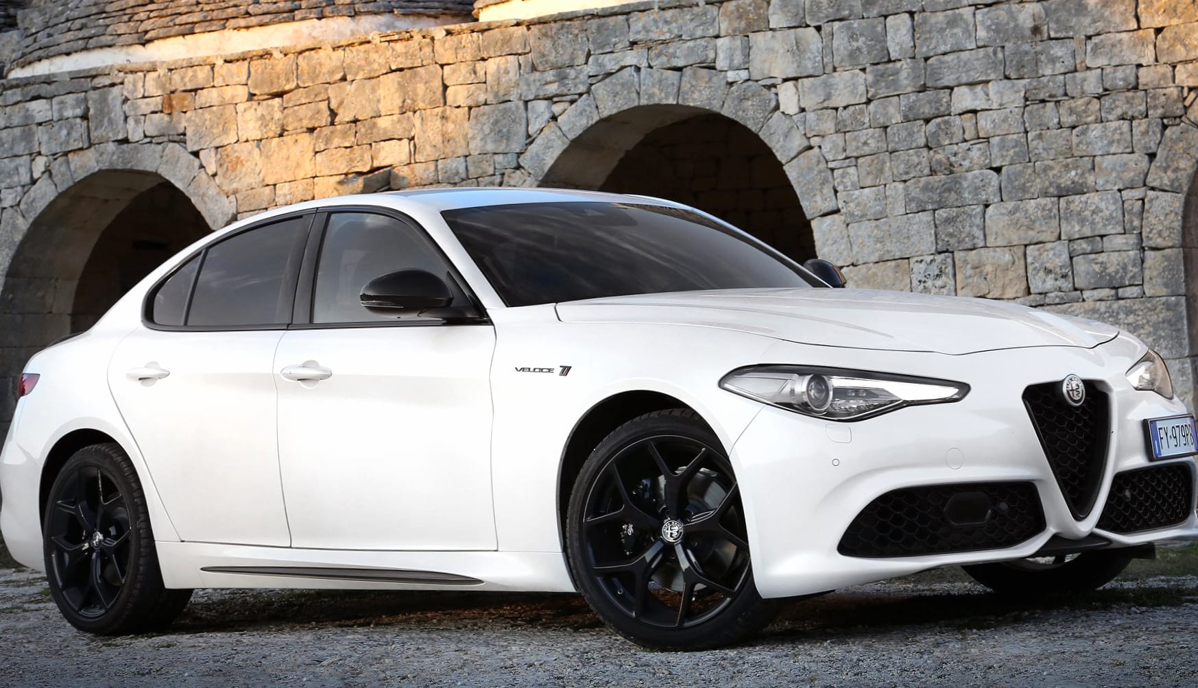 Alfa Romeo Giulia Veloce Ti at 1024 x 768 size wallpapers HD quality