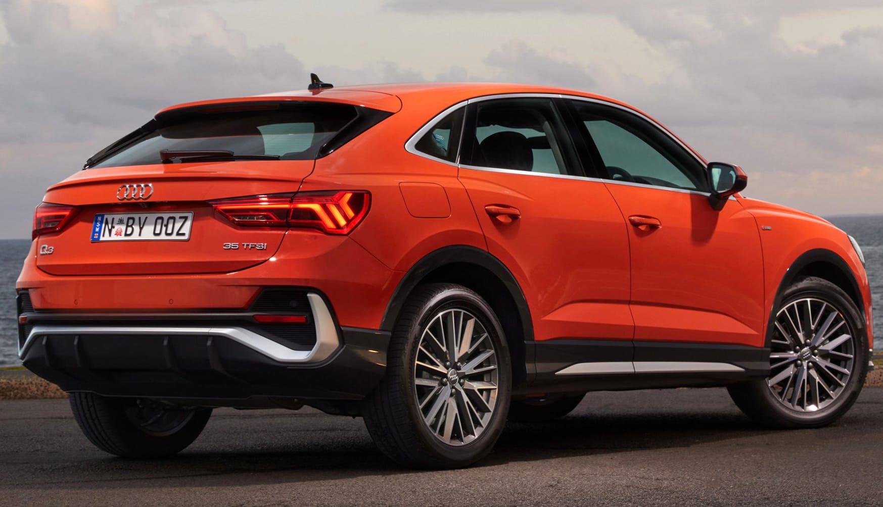 Audi Q3 35 TFSI Sportback S Line at 750 x 1334 iPhone 6 size wallpapers HD quality