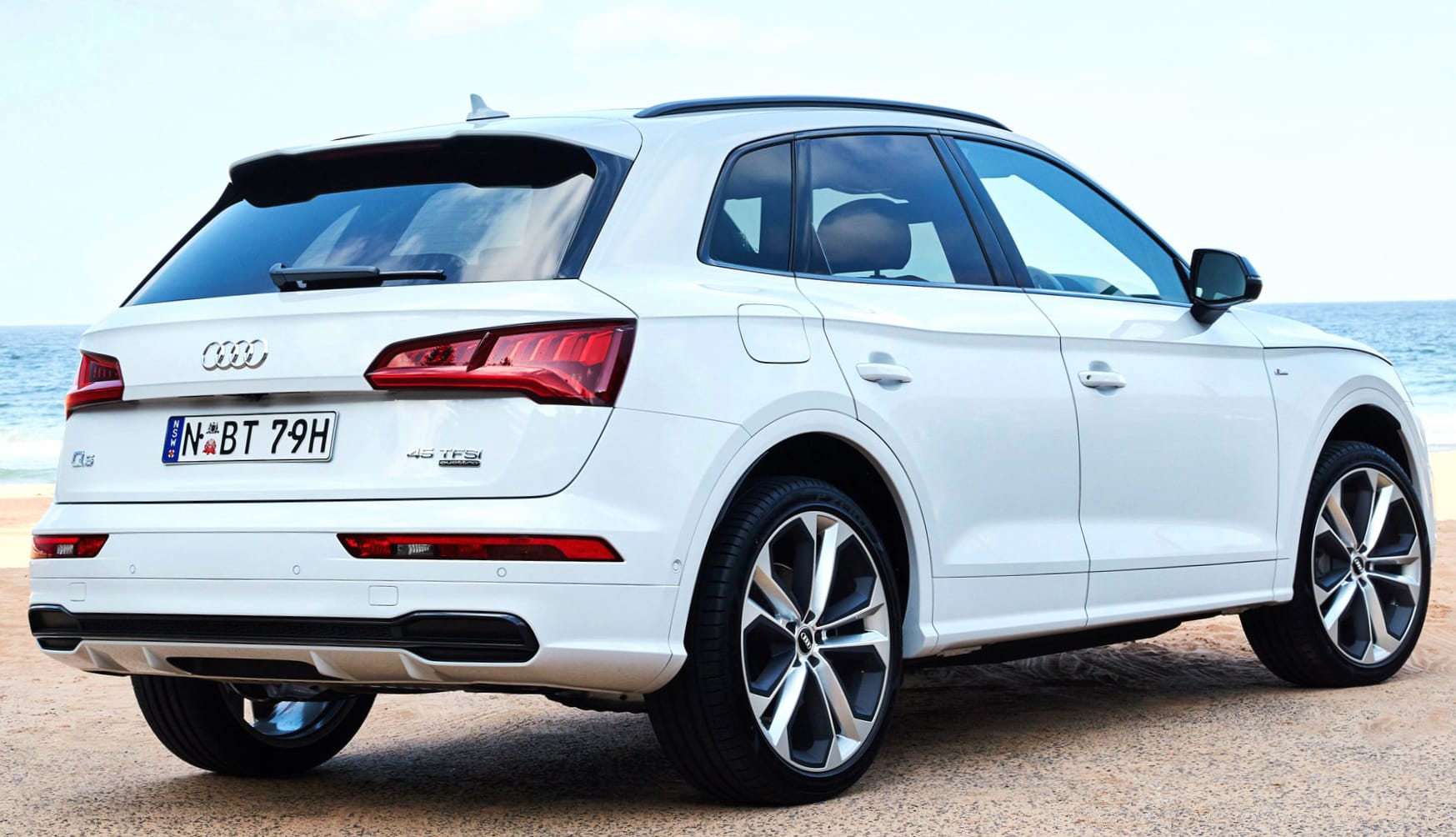Audi Q5 45 TFSI Black Edition at 750 x 1334 iPhone 6 size wallpapers HD quality
