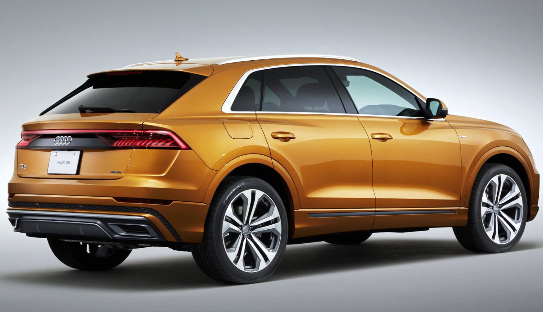 Audi Q8 S Line at 640 x 960 iPhone 4 size wallpapers HD quality