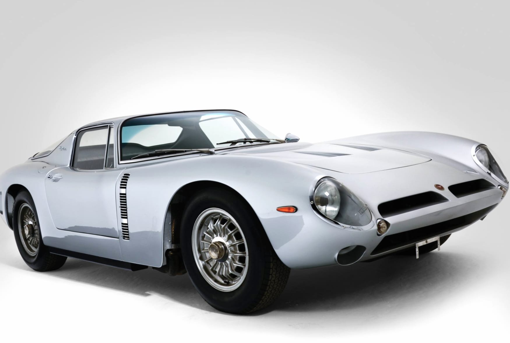 Bizzarrini 5300 GT Strada at 640 x 1136 iPhone 5 size wallpapers HD quality