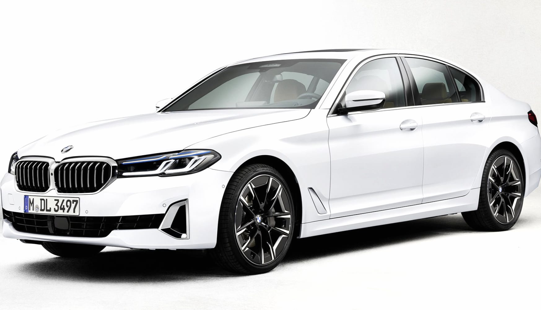 BMW 540i at 640 x 1136 iPhone 5 size wallpapers HD quality