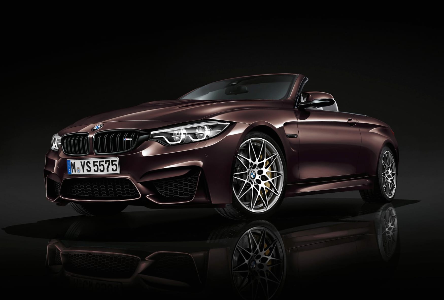 BMW M4 Convertible at 1152 x 864 size wallpapers HD quality