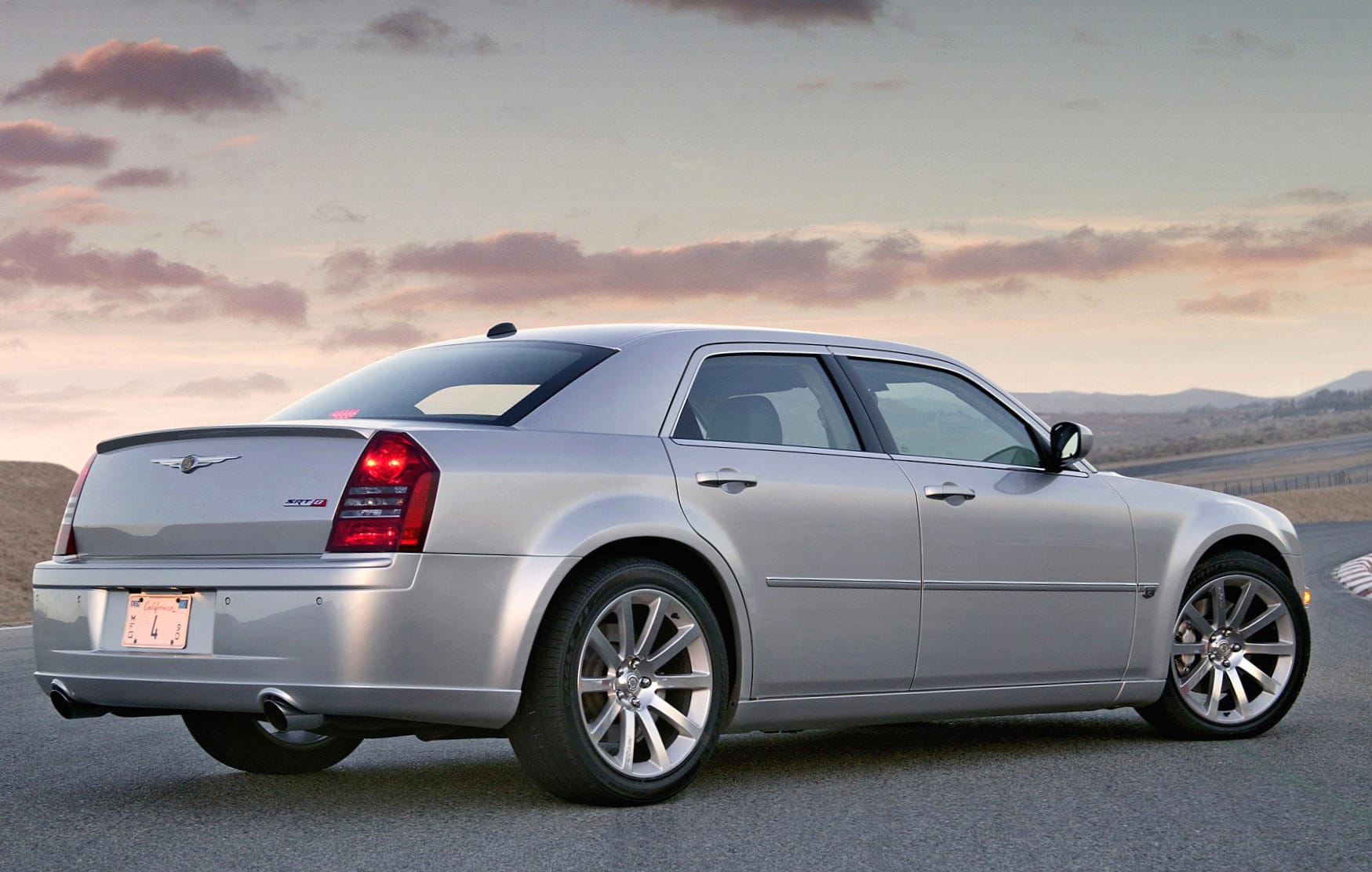 Chrysler 300C SRT8 at 1152 x 864 size wallpapers HD quality