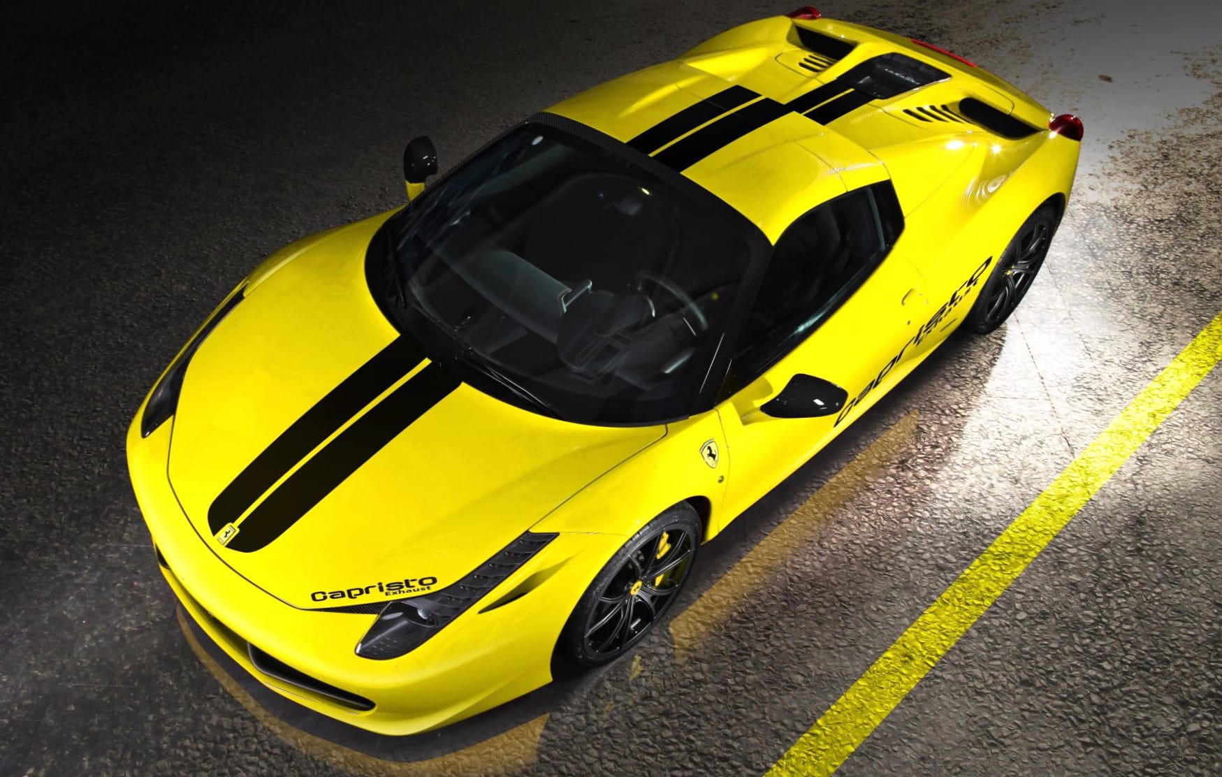 Ferrari 488 Pista Spider at 1600 x 1200 size wallpapers HD quality