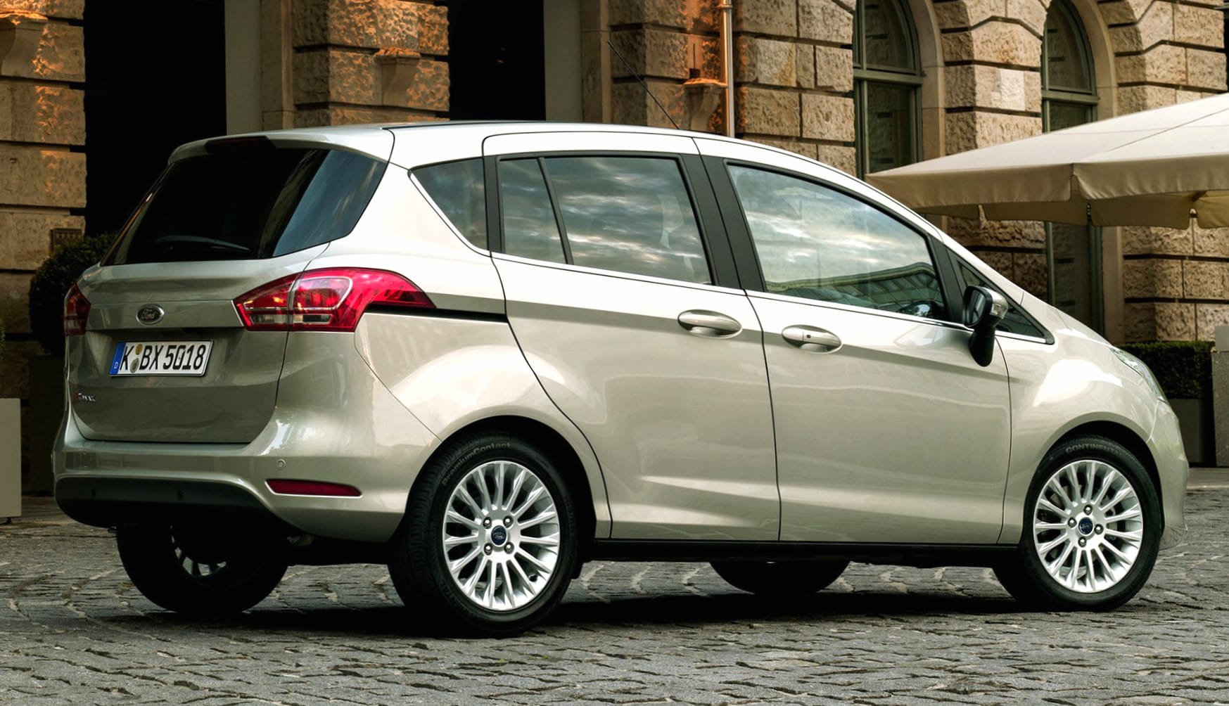 Ford B-MAX at 640 x 1136 iPhone 5 size wallpapers HD quality