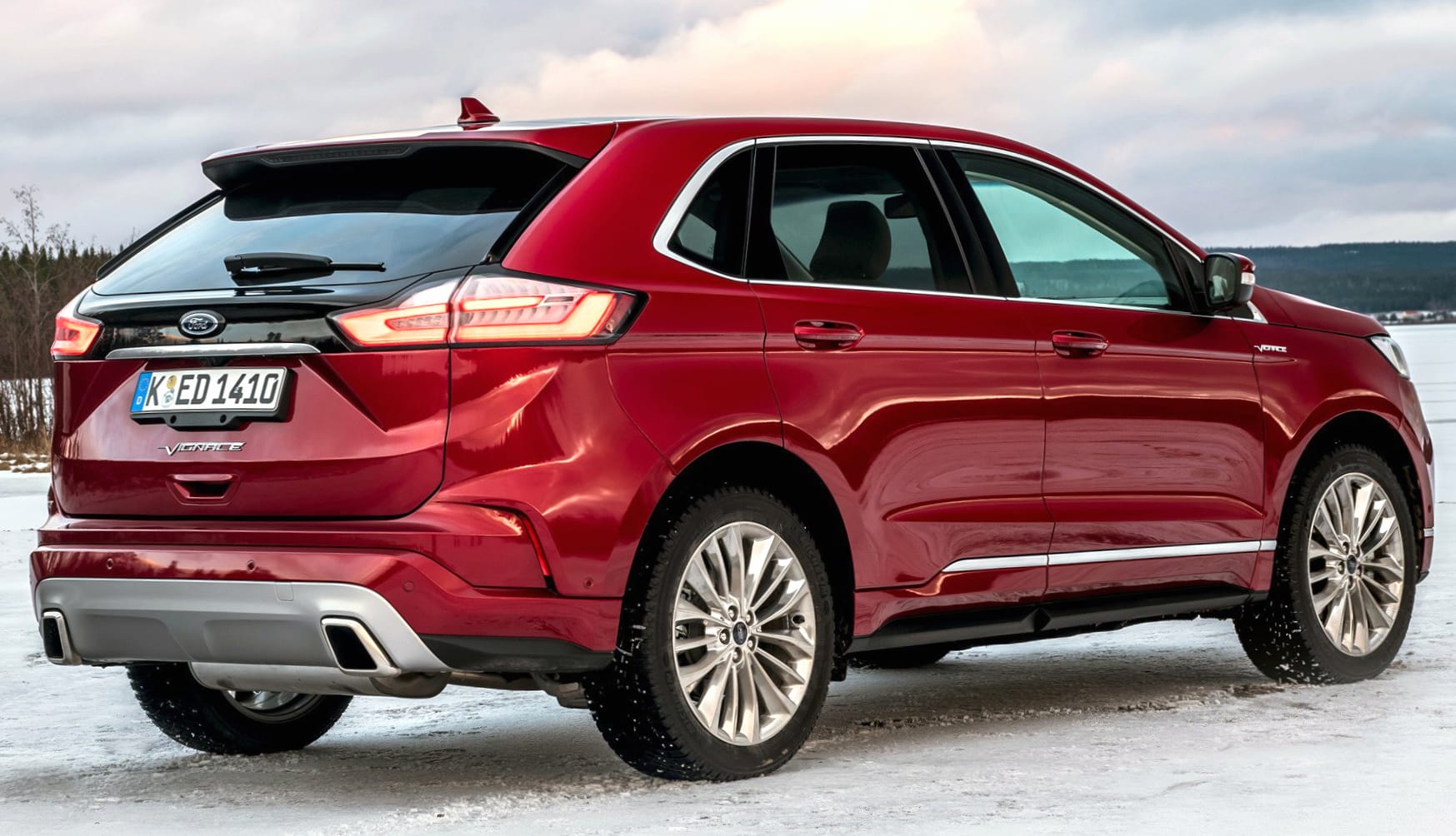 Ford Edge Vignale at 1600 x 1200 size wallpapers HD quality