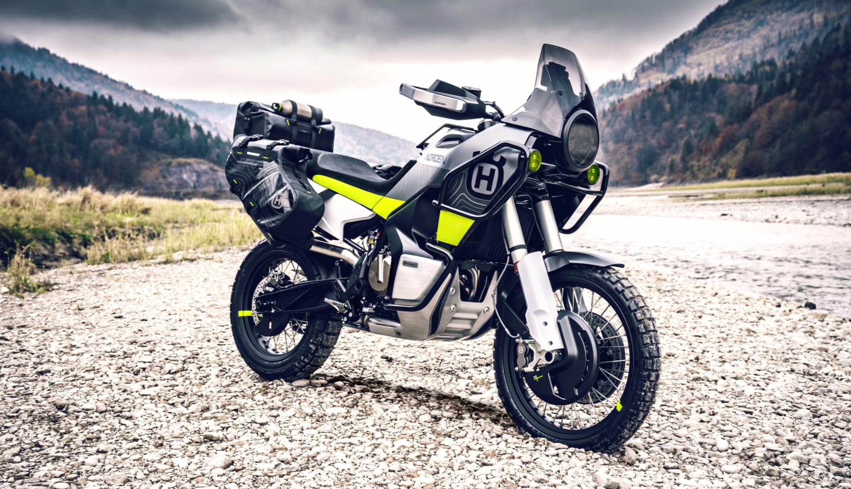 Husqvarna at 640 x 1136 iPhone 5 size wallpapers HD quality