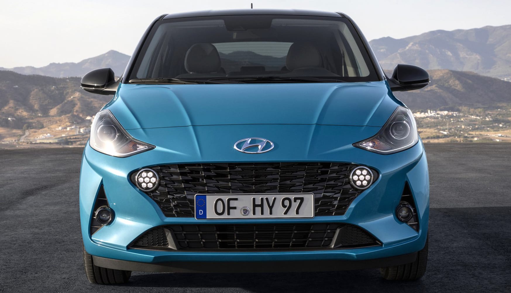 Hyundai i10 at 320 x 480 iPhone size wallpapers HD quality