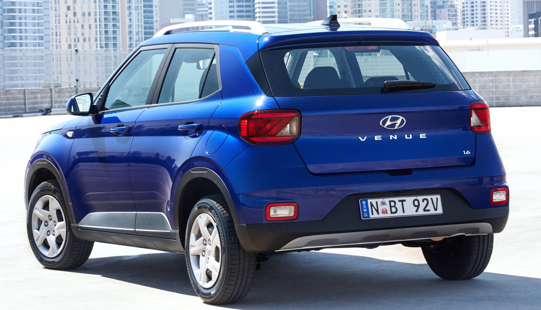 Hyundai Venue at 320 x 480 iPhone size wallpapers HD quality