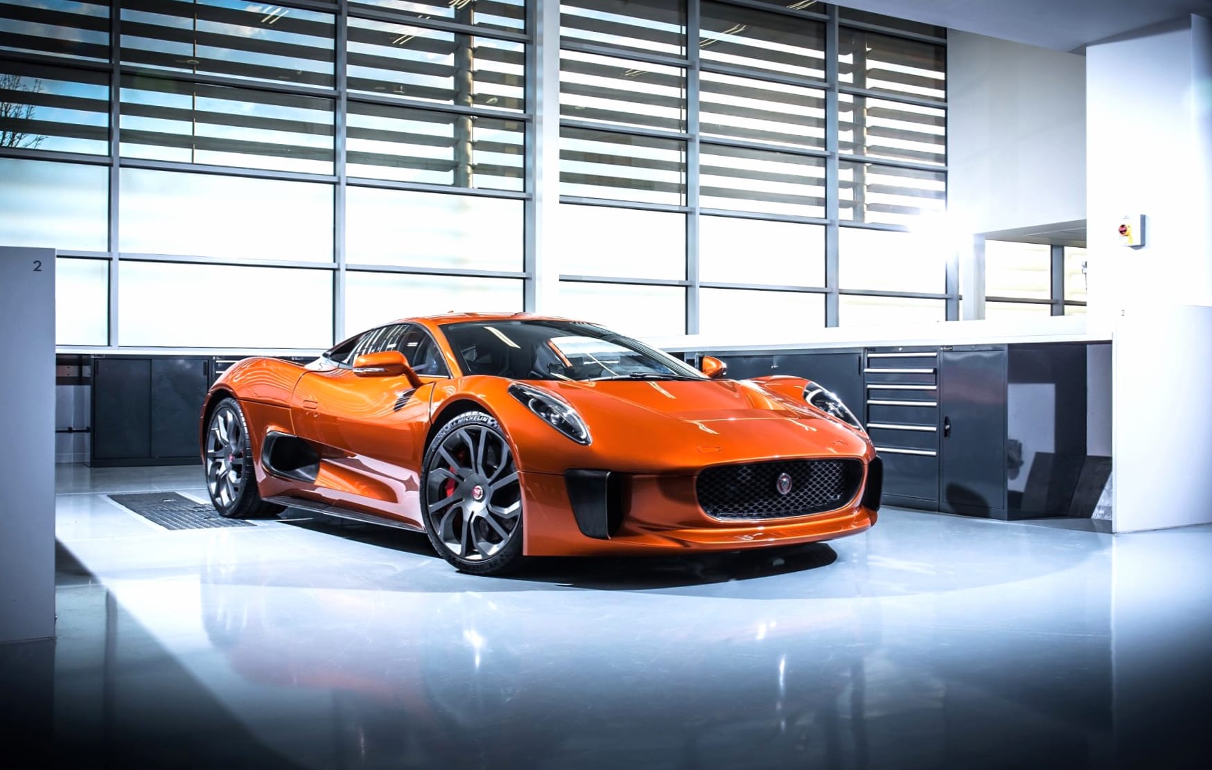 Jaguar C-X75 at 640 x 960 iPhone 4 size wallpapers HD quality