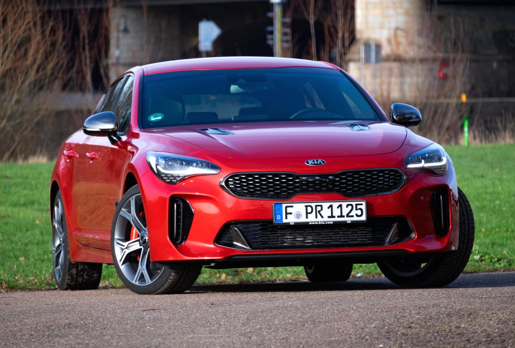 Kia Stinger at 320 x 480 iPhone size wallpapers HD quality