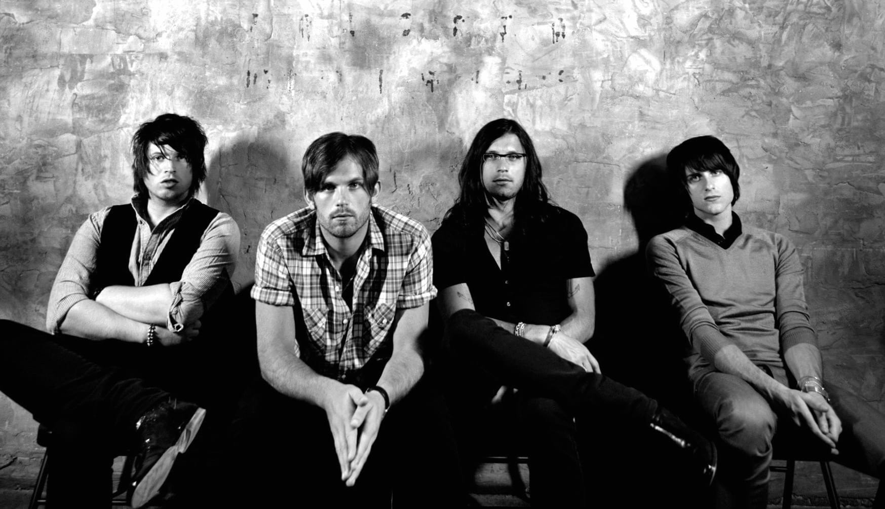 Kings Of Leon at 640 x 1136 iPhone 5 size wallpapers HD quality