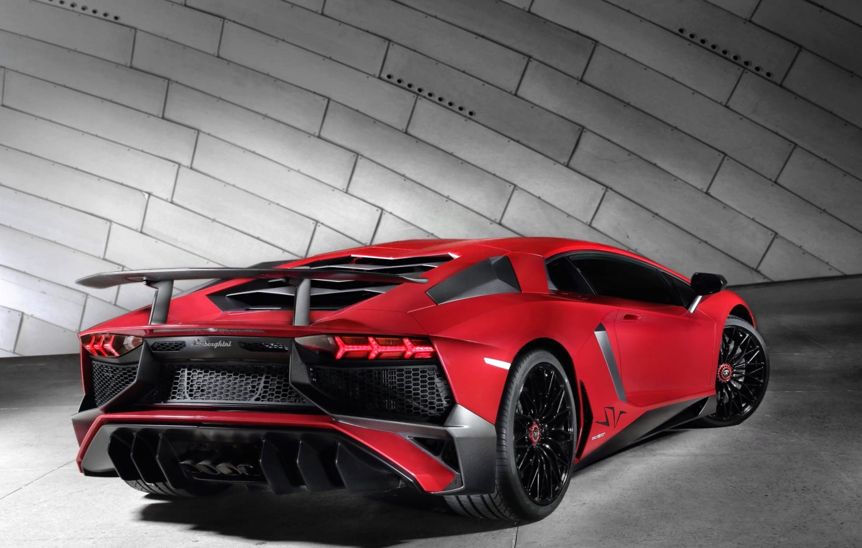 Lamborghini Aventador SV at 640 x 1136 iPhone 5 size wallpapers HD quality