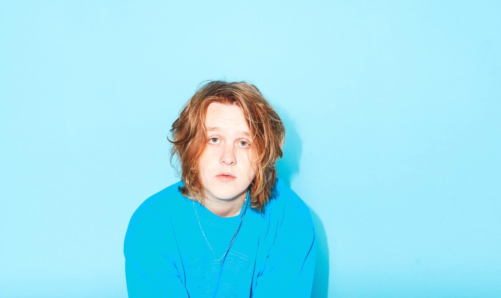 Lewis Capaldi at 1600 x 1200 size wallpapers HD quality