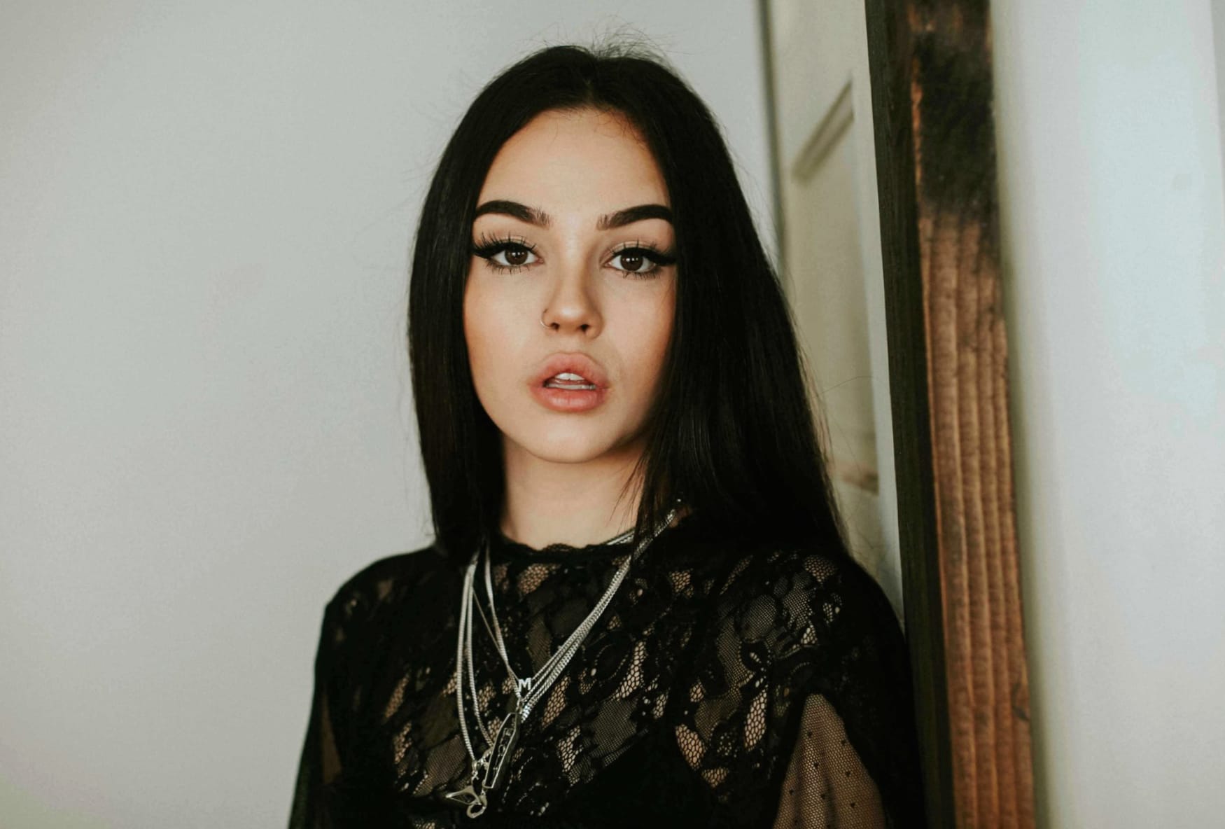 Maggie Lindemann at 1334 x 750 iPhone 7 size wallpapers HD quality