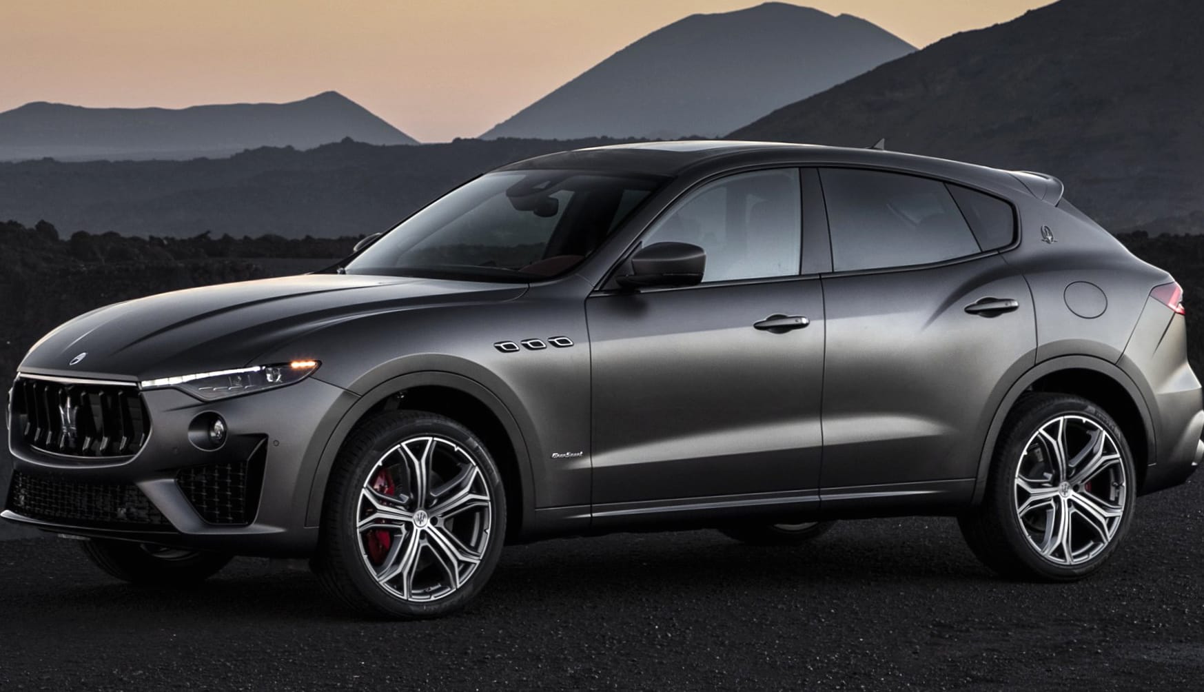 Maserati Levante GranSport Vulcano at 1334 x 750 iPhone 7 size wallpapers HD quality
