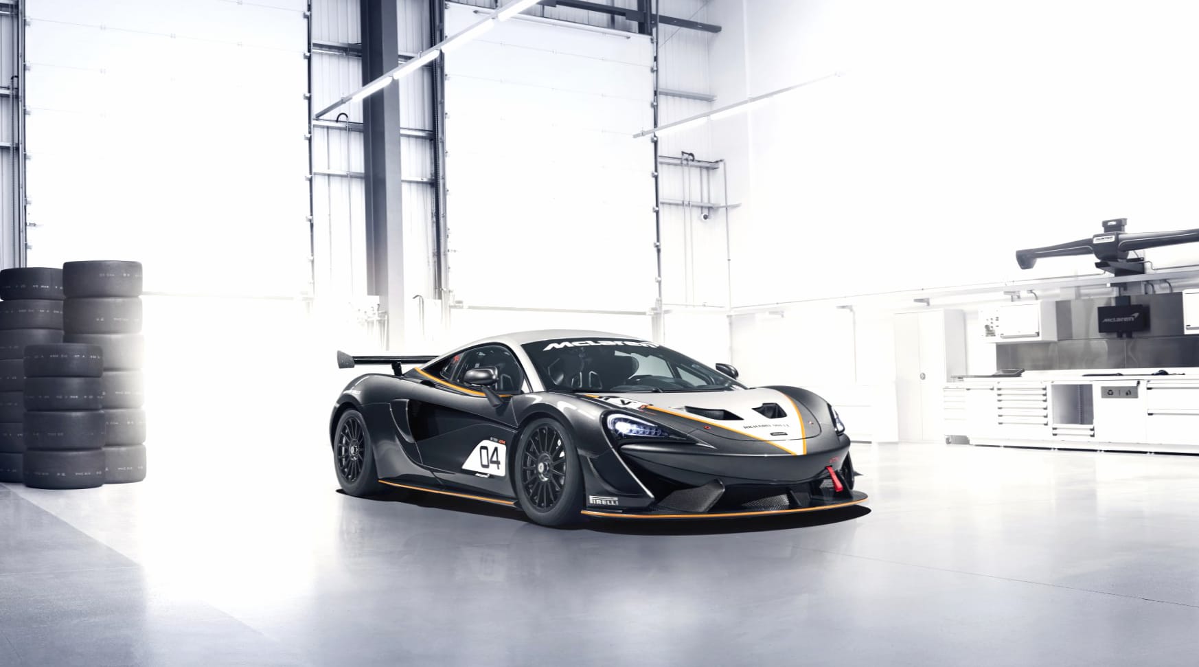 McLaren 570S GT4 at 2048 x 2048 iPad size wallpapers HD quality