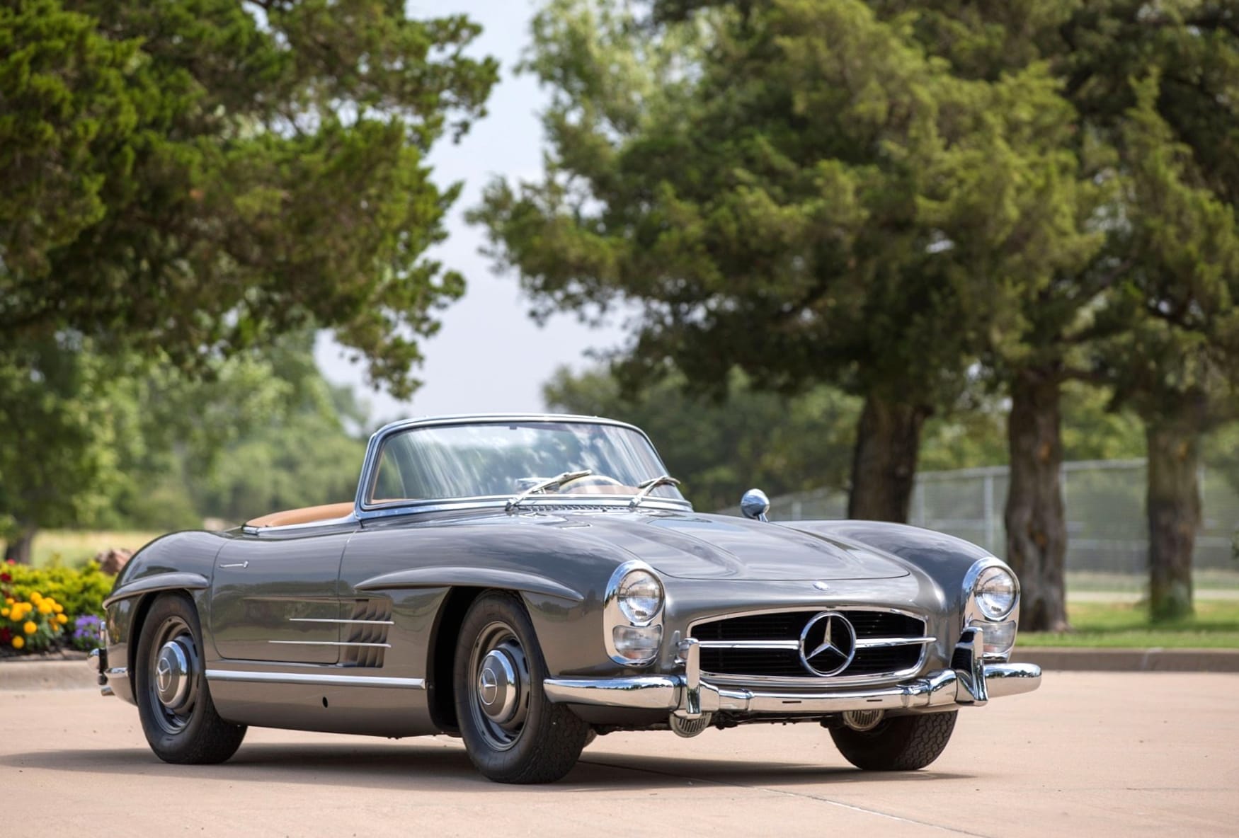 Mercedes-Benz 300 SL at 320 x 480 iPhone size wallpapers HD quality