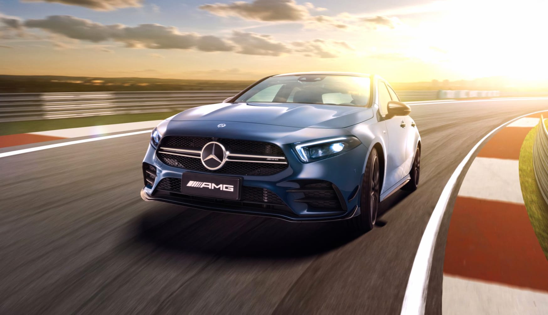 Mercedes-Benz AMG A45 at 1280 x 960 size wallpapers HD quality