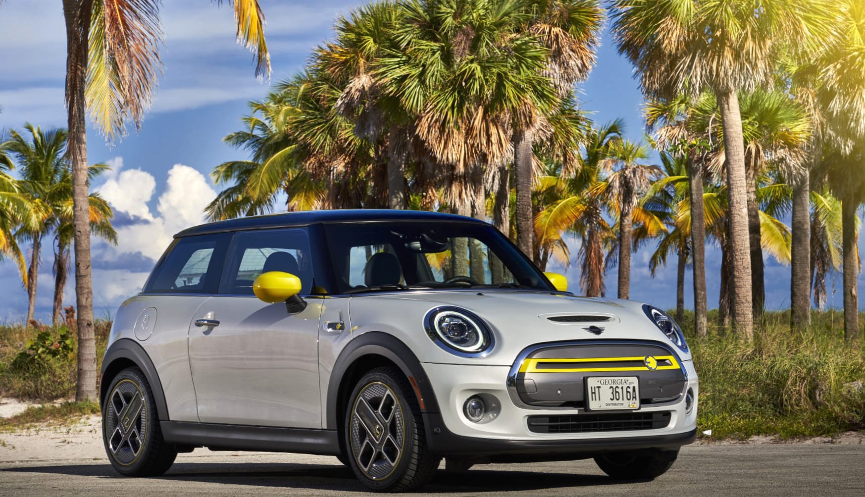 Mini Cooper S at 1152 x 864 size wallpapers HD quality